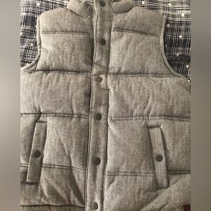 NWT gray puffer vest